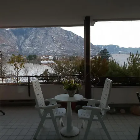 Domus Rose Guest house